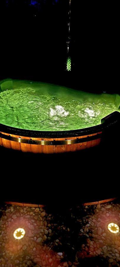 Kuca Za Odmor Malia Sa Spa Hot Tub Jacuzzijem - Nice And Cozy - Free Tickets To All City Attractions Ðurđevac Εξωτερικό φωτογραφία