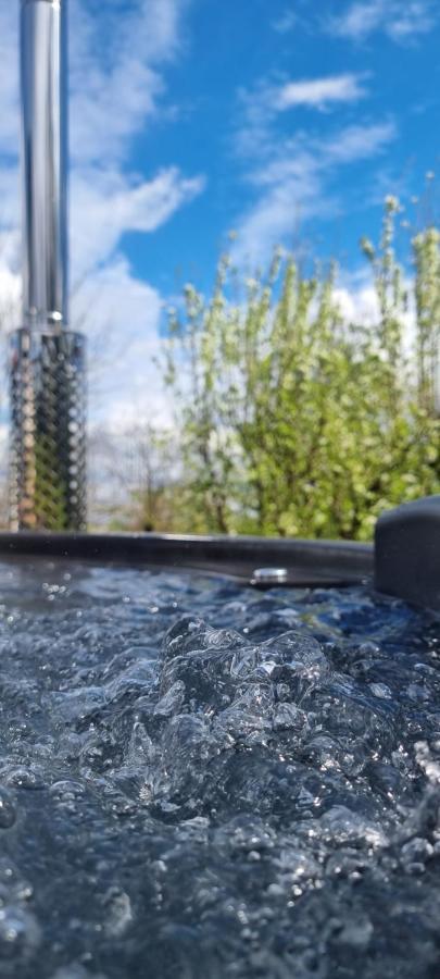 Kuca Za Odmor Malia Sa Spa Hot Tub Jacuzzijem - Nice And Cozy - Free Tickets To All City Attractions Ðurđevac Εξωτερικό φωτογραφία